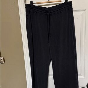 Athleta Women's Black Pants Pockets Size Medium